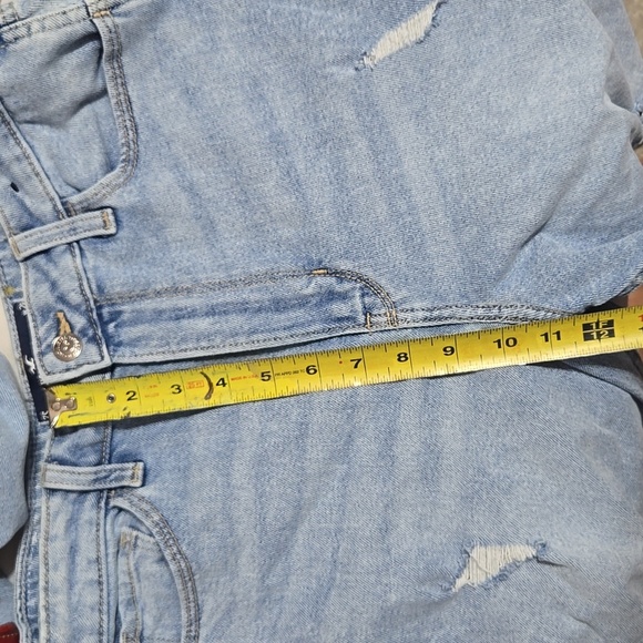 Hollister Ultra High Rise Mom Jeans Sz 7 Petite Or 28 Petite - Picture 11 of 11